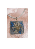 ❄️ Pressed Flower Resin Necklace