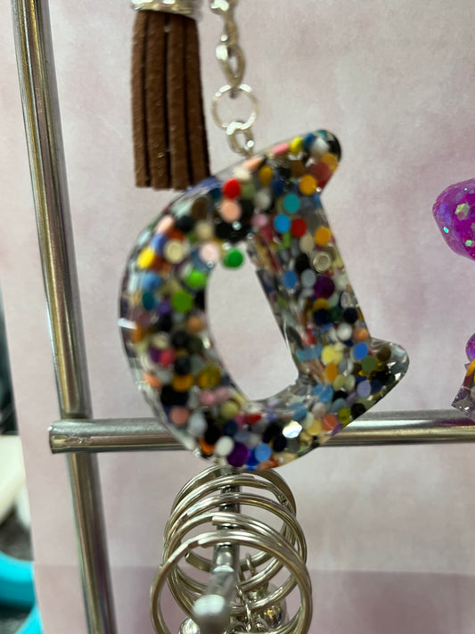 Personalised Resin Initial Keyring – Handmade by Oli-Kay Jewellery